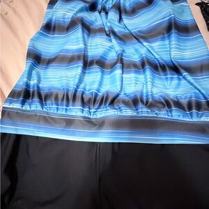 Source Unknown Blue and Black Women's Tankini Swim Top with Black Bottoms